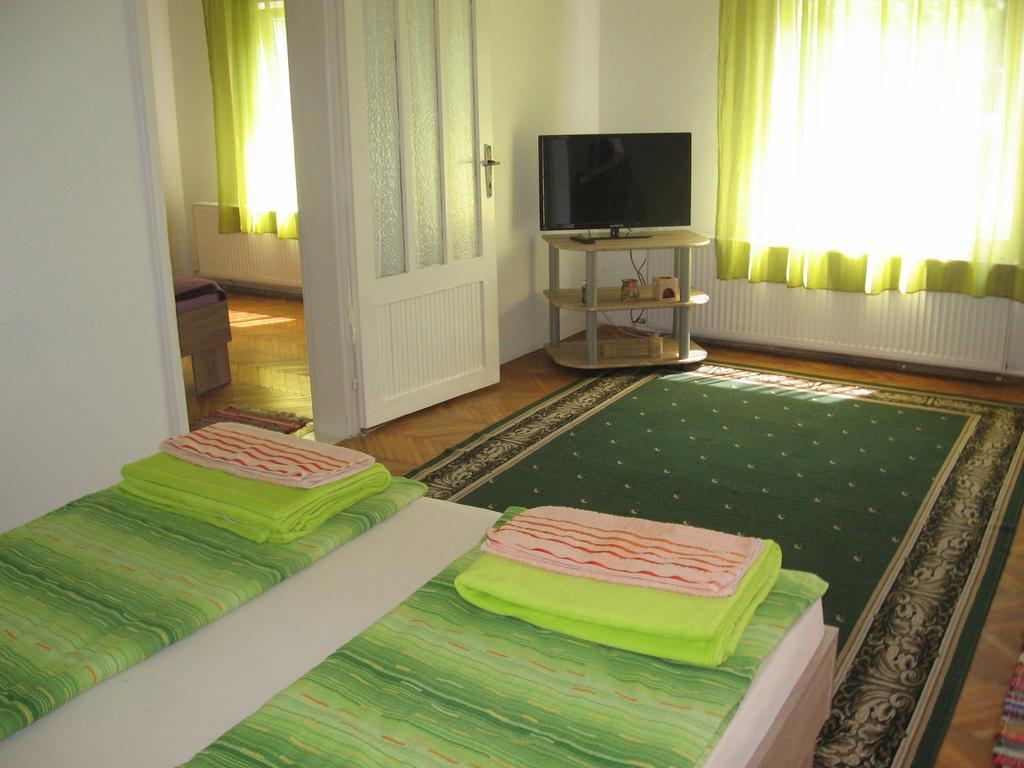 נובי סאד Green Apartment מראה חיצוני תמונה